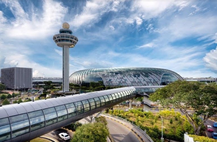 Bandara Changi Singapura