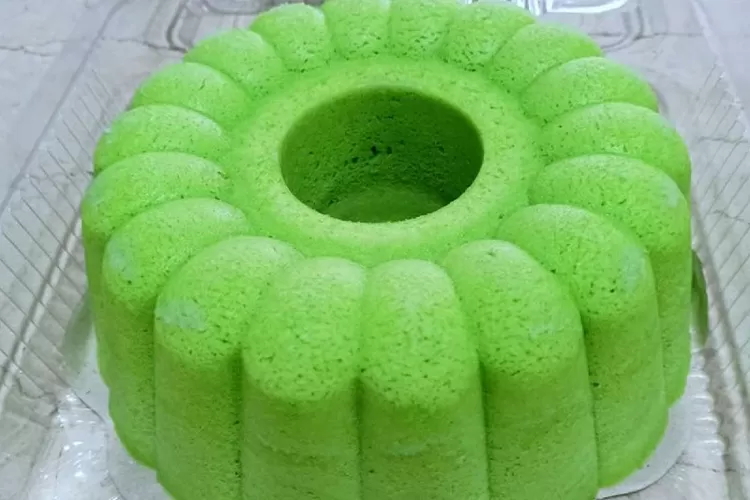 Bolu Kukus Pandan 6 Bahan | 3 Resep Kue Kukus Hijau Pandan