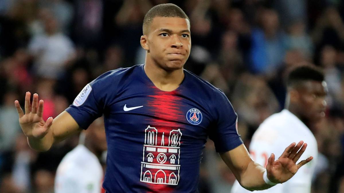 Para pemain PSG tidak memilih Mbappe sebagai kapten