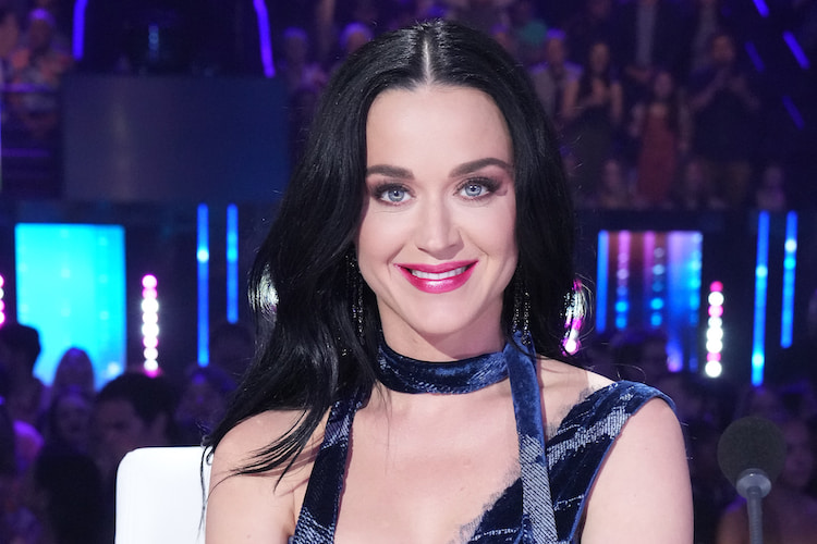 Katy Perry menjual hak musik seharga 225 juta USD