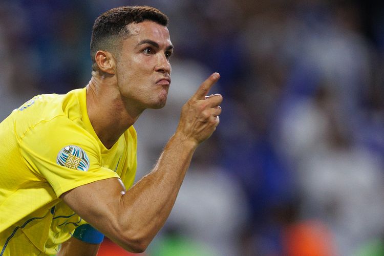 Ronaldo mencetak gol untuk pertandingan keempat berturut-turut