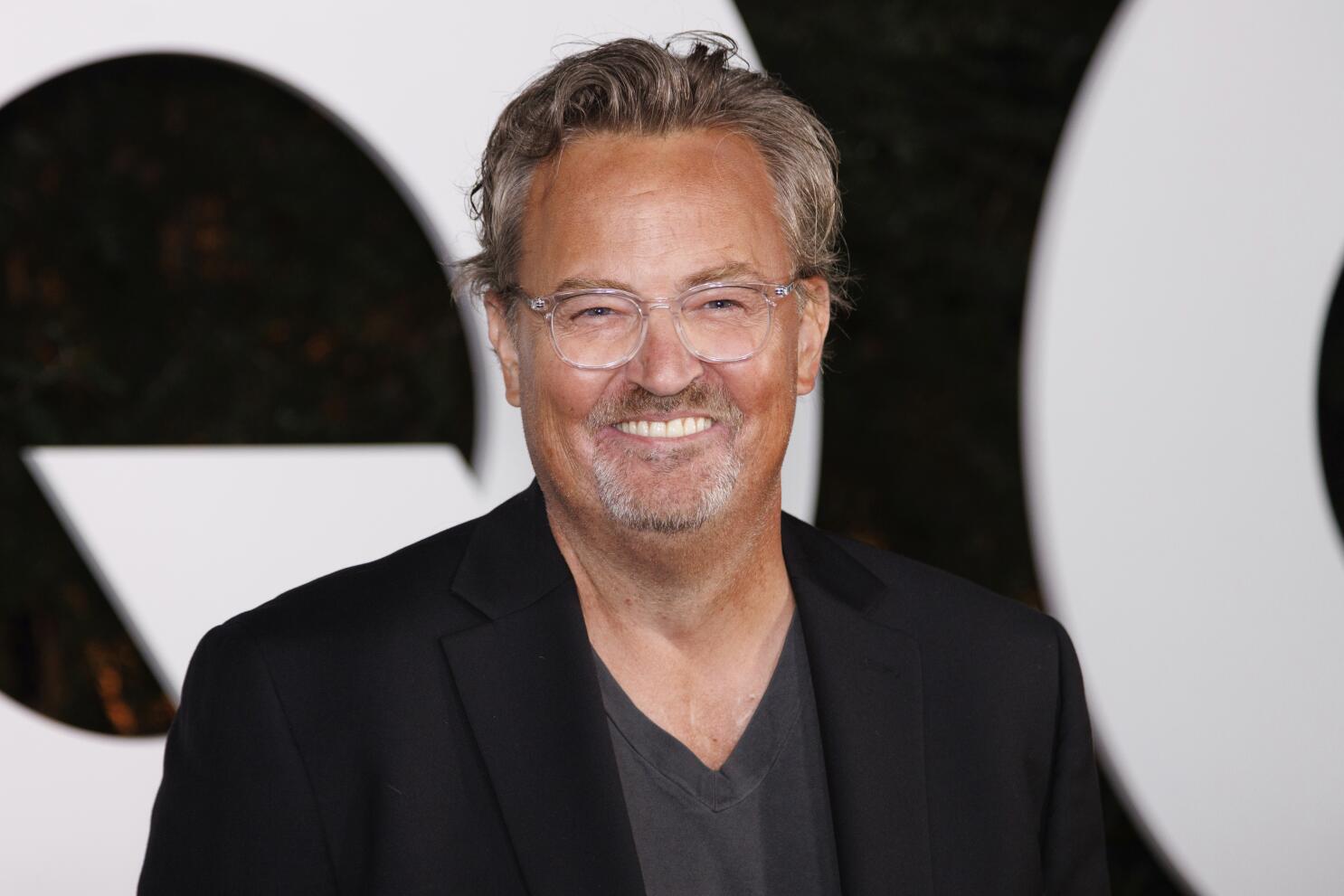 Matthew Perry Meninggal Dunia