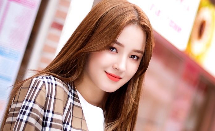 Nancy Momoland Wanita Tercantik Di Dunia