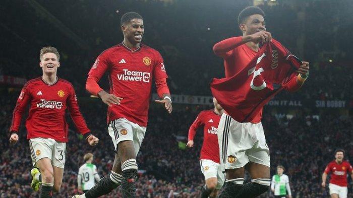 Manchester United Kalahkan Liverpool 4-3