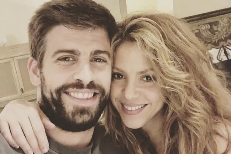 Shakira Ungkap Kejadian Perselingkuhan Pique